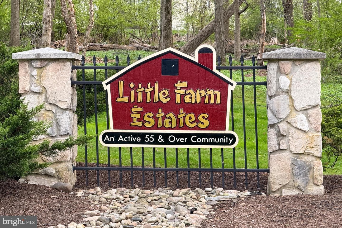 106 Pasture Lane photo 26