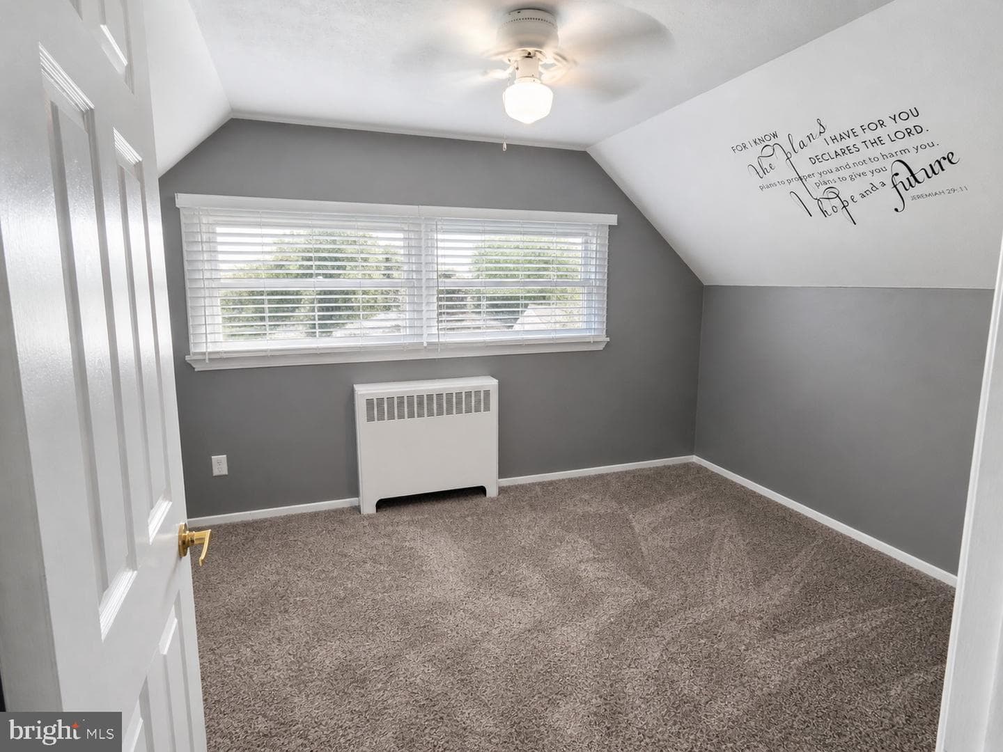39 Vermillion Lane photo 18