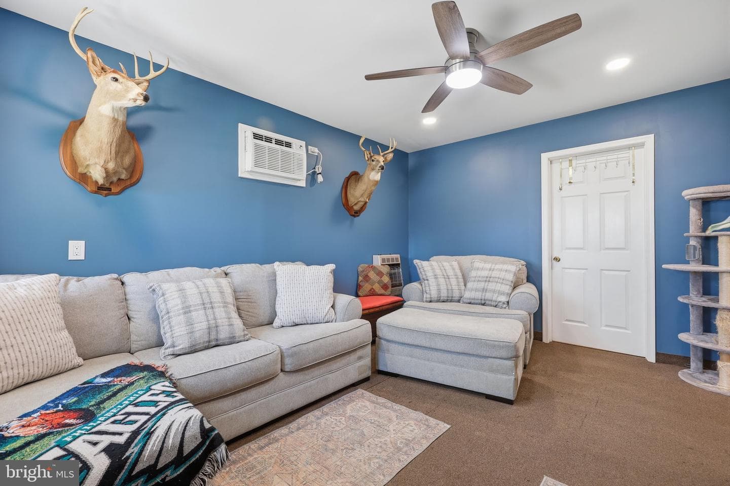 17 Needlepine Lane photo 3