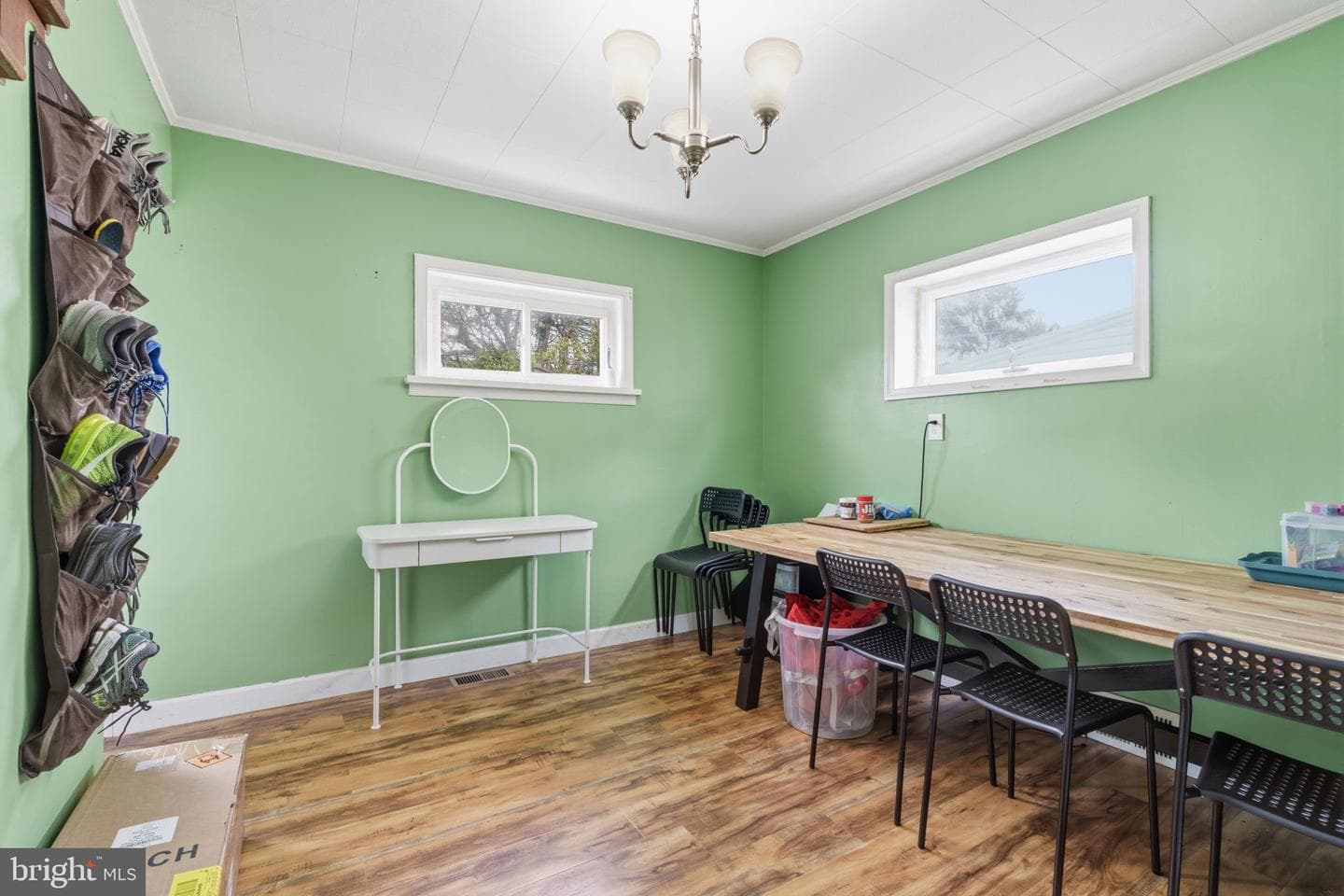 3523 Dixon Avenue photo 8