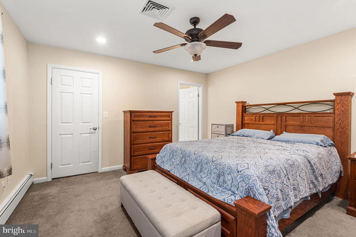 1022 Rozel Avenue photo 10