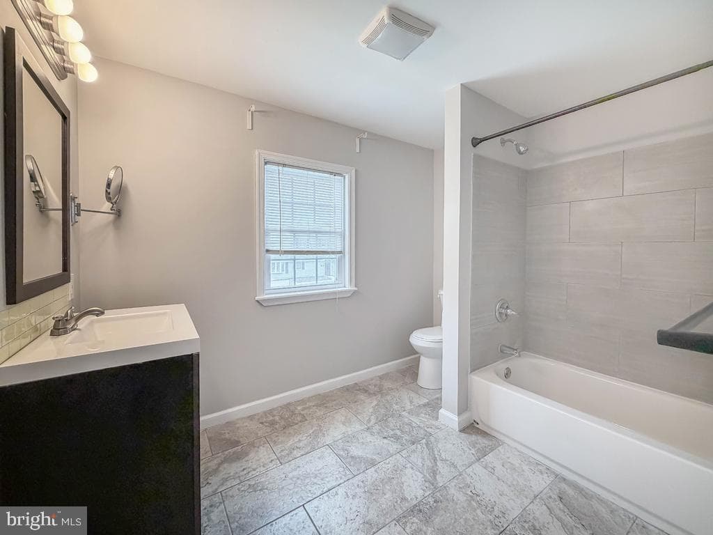 70 Huckleberry Lane photo 29