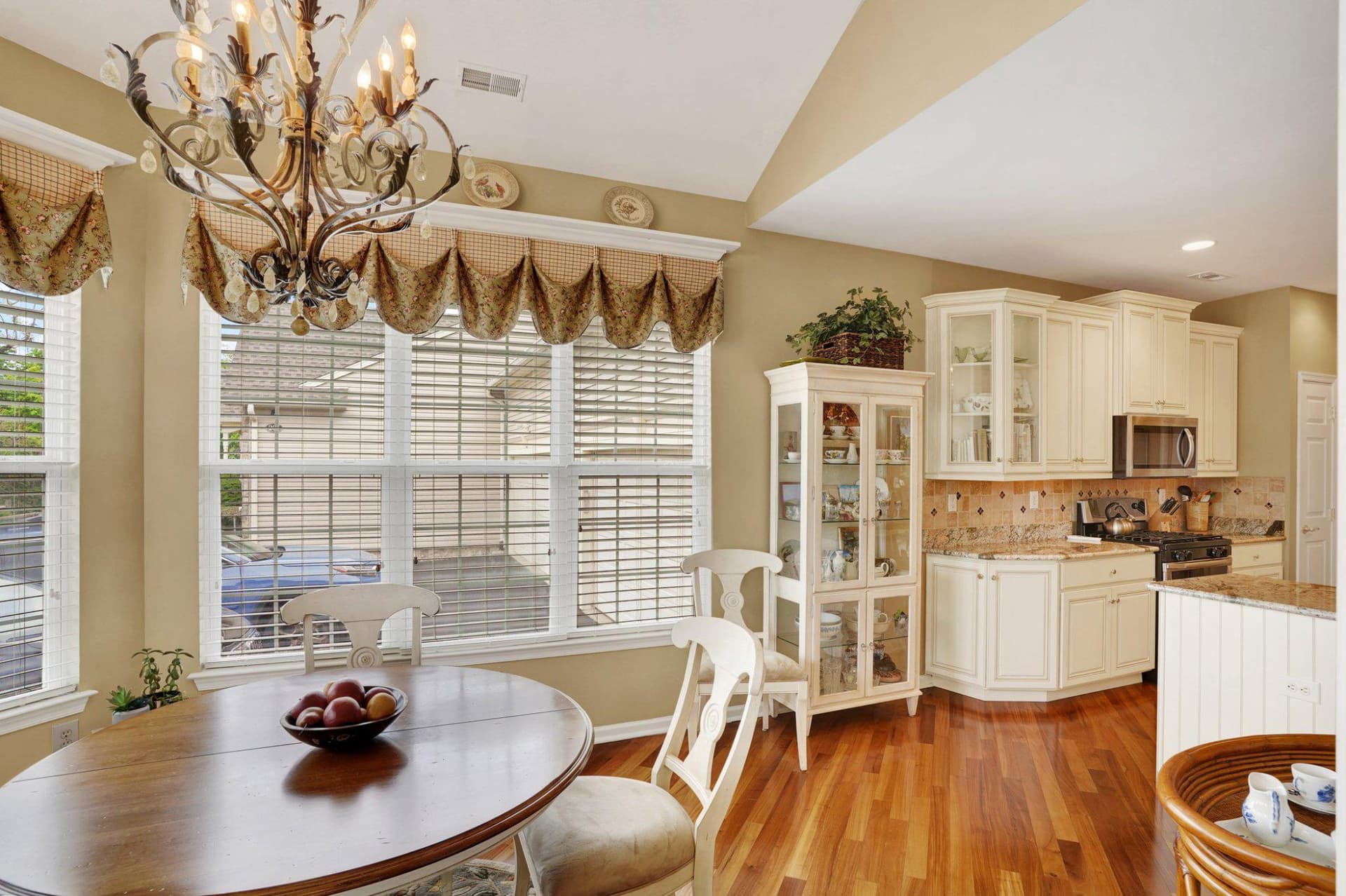 203 Fairway Drive photo 8