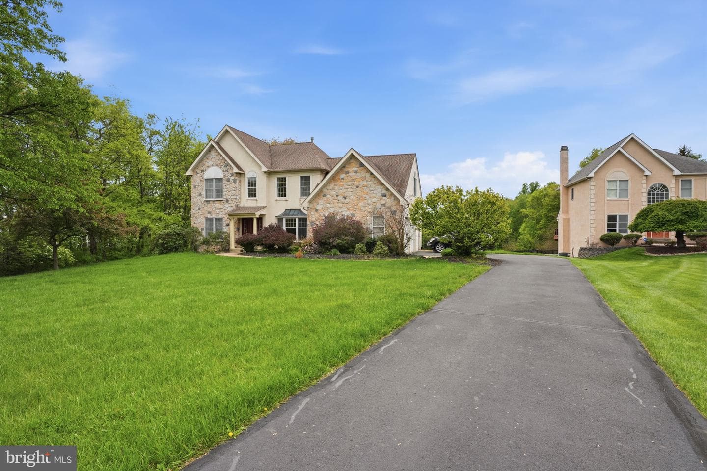 1410 Windsor Drive photo 32