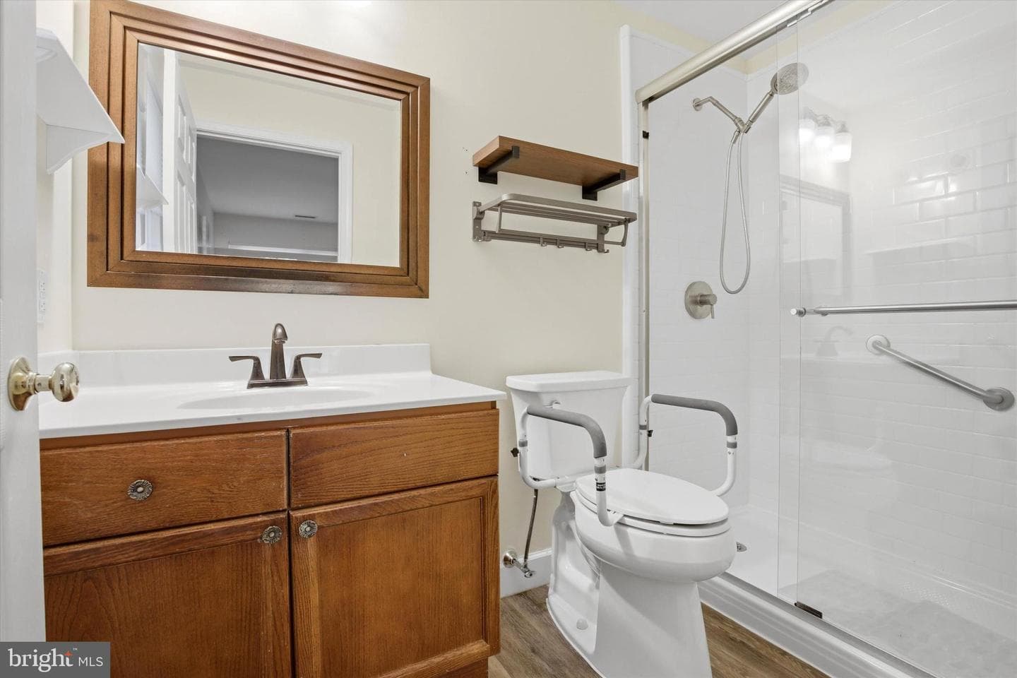 105 Strawberry Court photo 17
