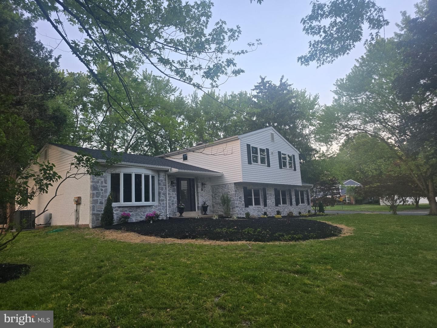 107 Cypress Circle photo 2