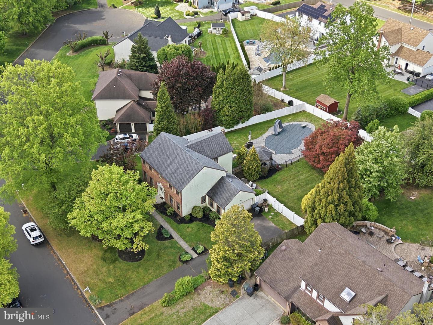 9 Renee Circle photo 38