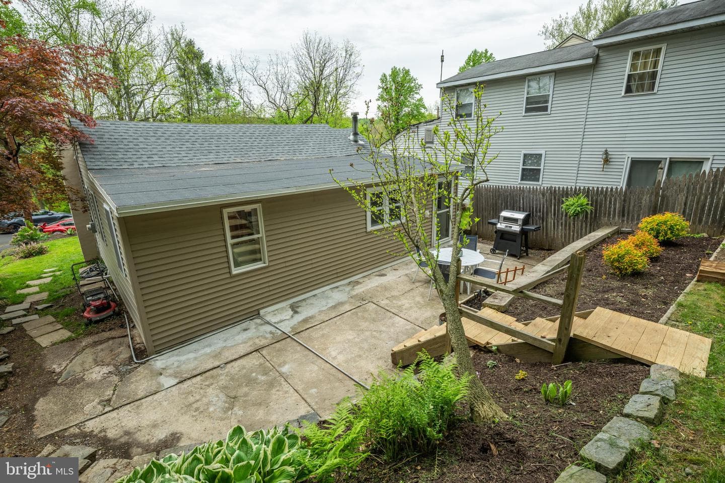 4583 N River Drive photo 19