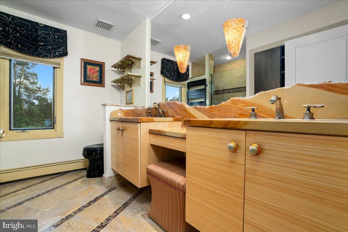1121 Swamp Road photo 23