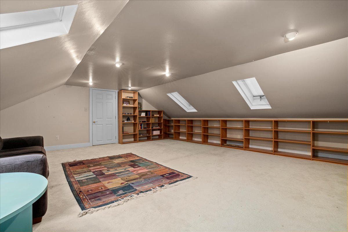 1121 Swamp Road photo 30