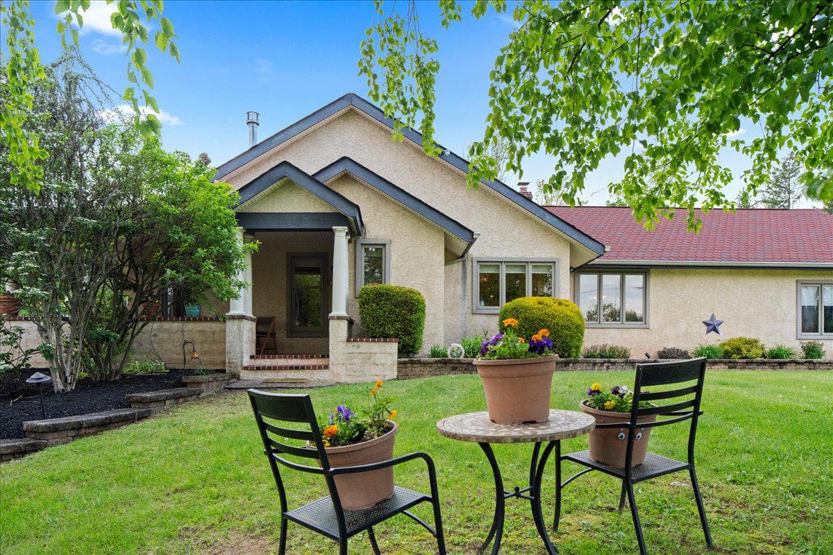 1121 Swamp Road photo 32