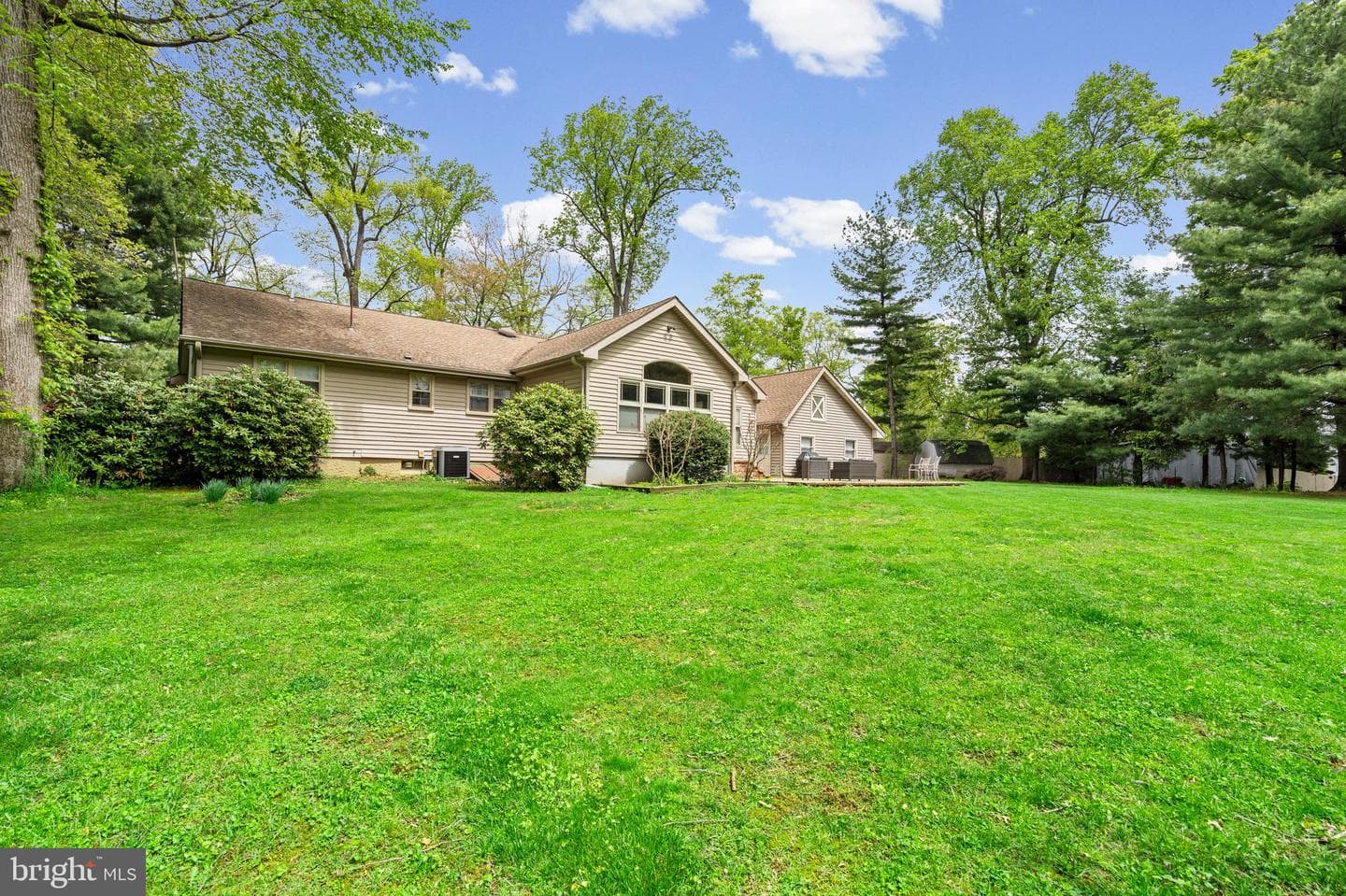 612 Double Woods Road photo 9