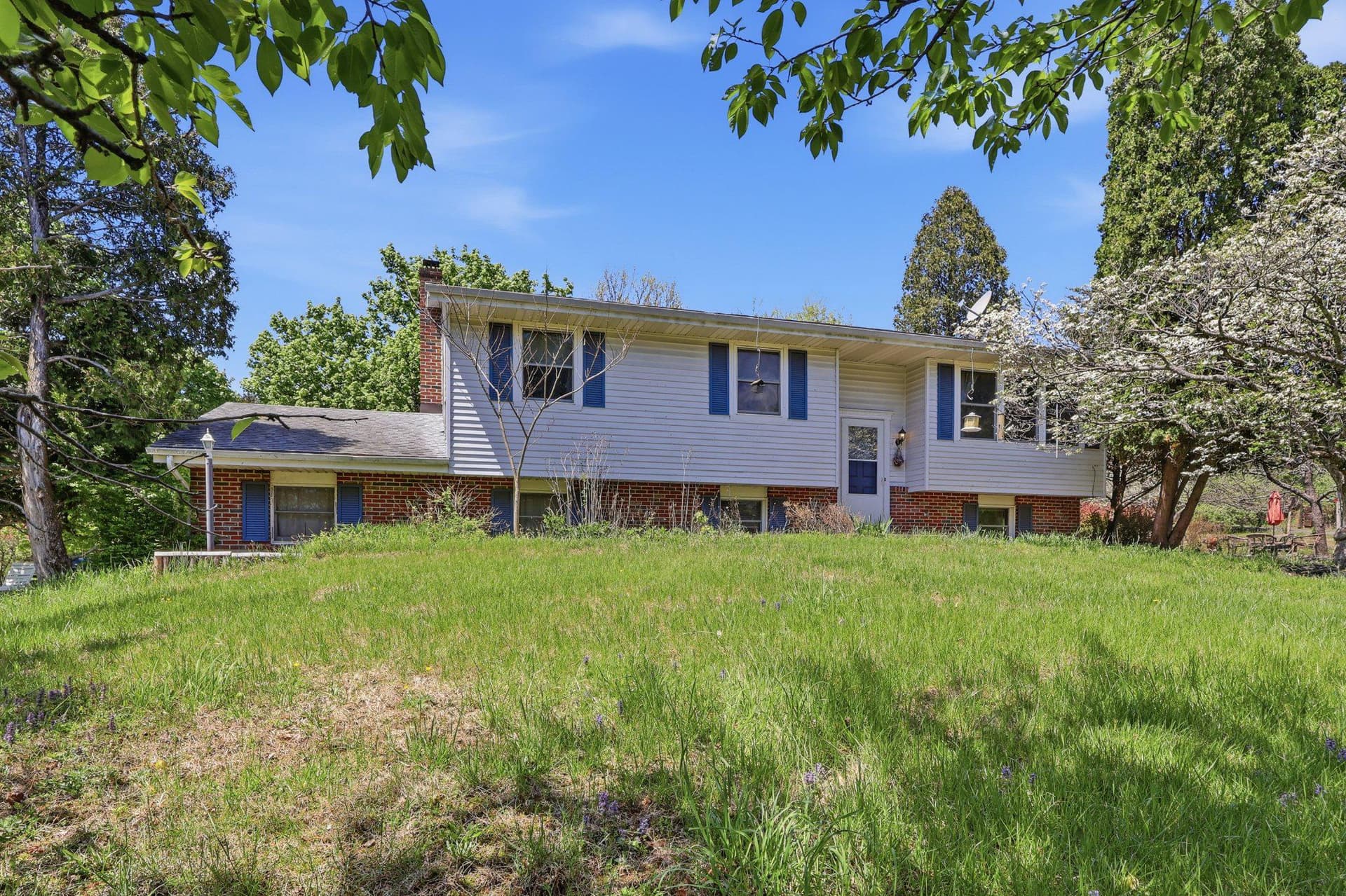 34 Hollow Horn Road
