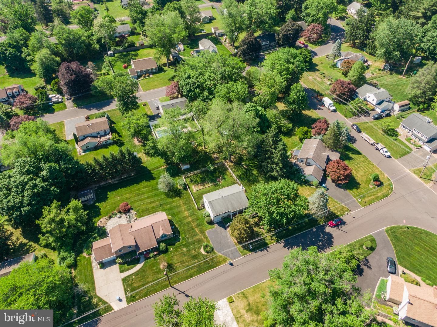 8 Pleasant Avenue photo 11