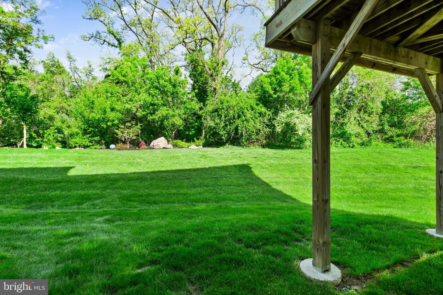 415 Chestnut Court photo 26