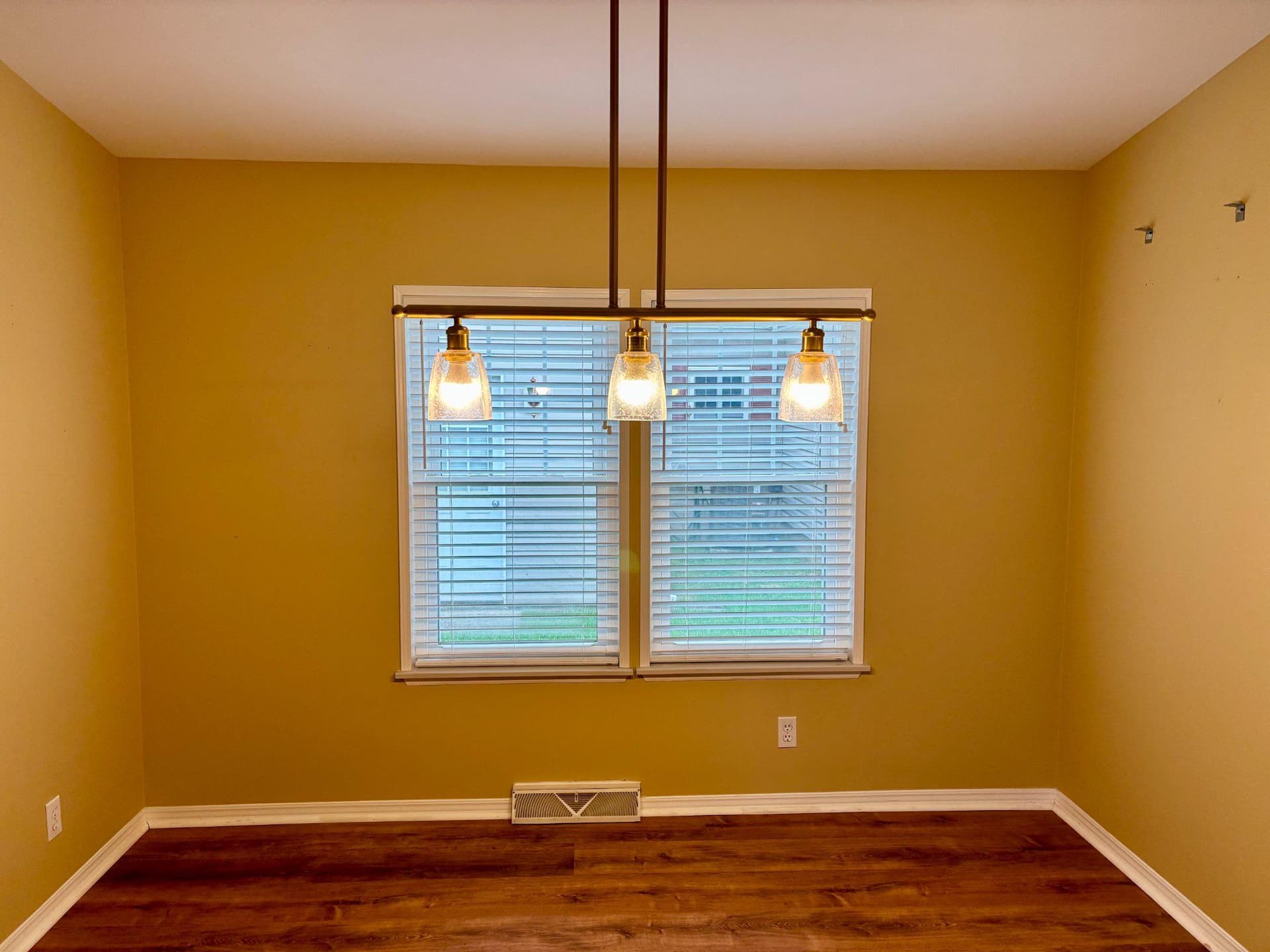 399 Spring Meadow Cir photo 10