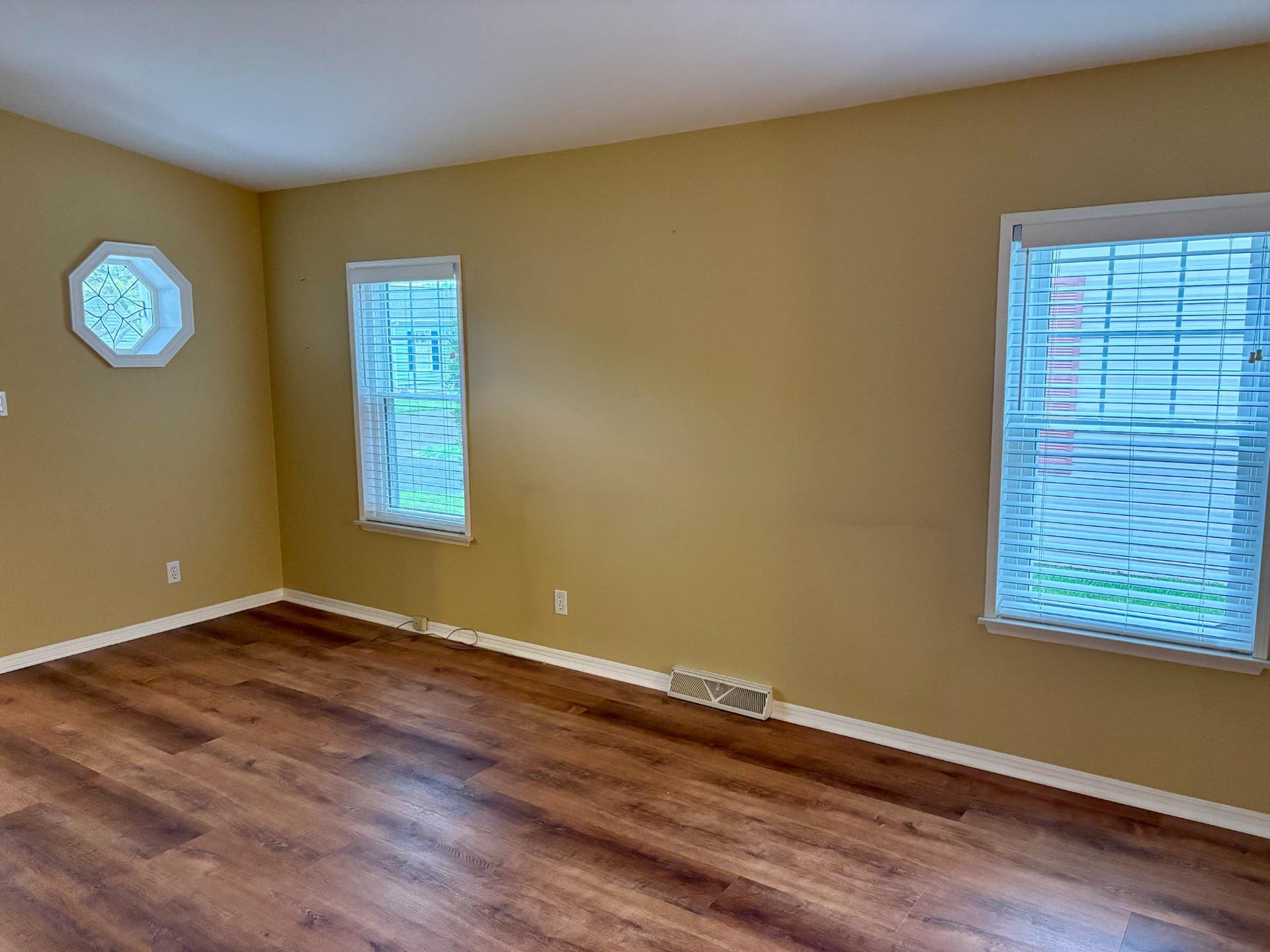 399 Spring Meadow Cir photo 7