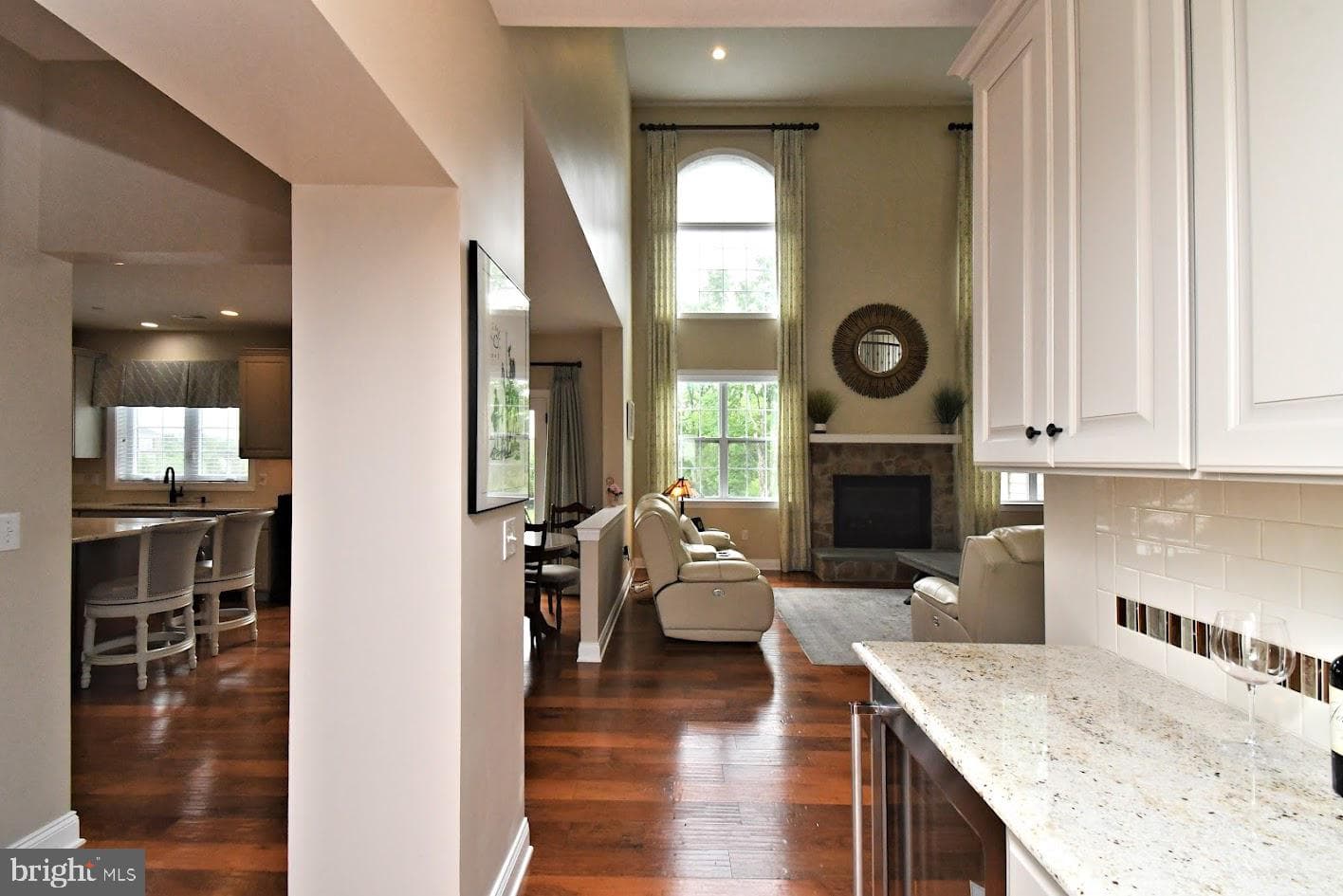 300 Rowland Lane photo 23