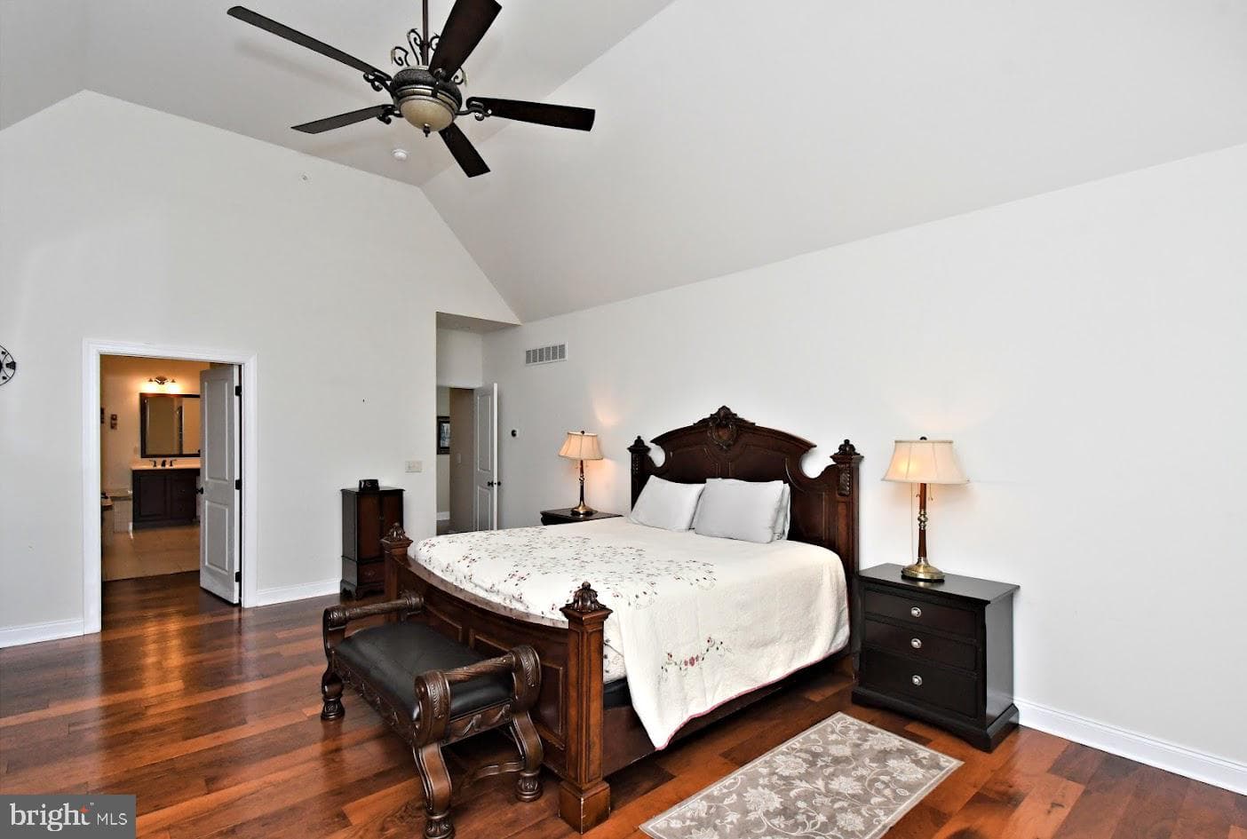 300 Rowland Lane photo 37