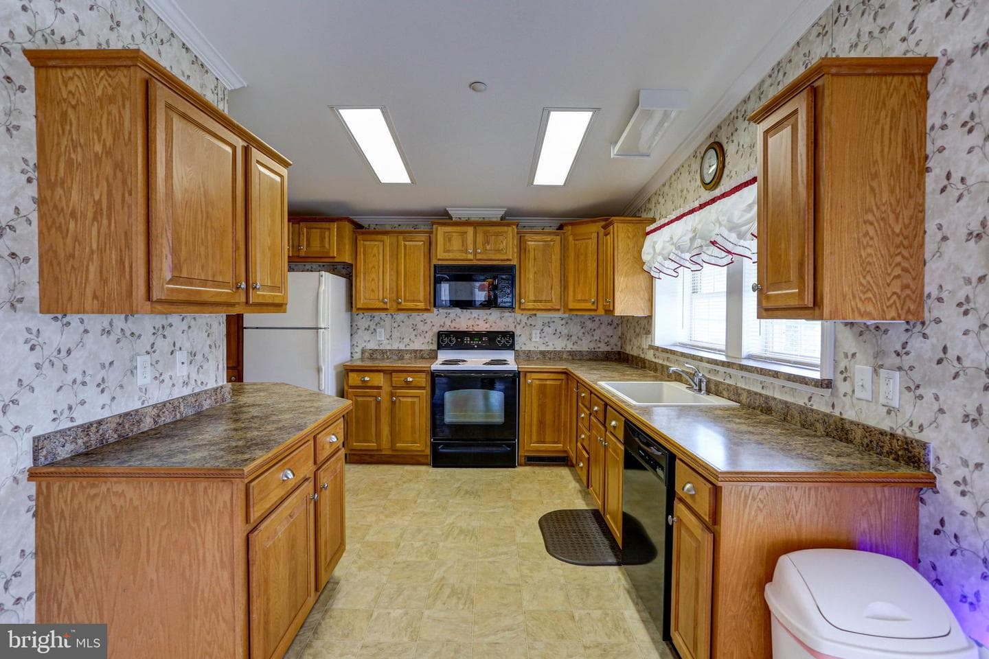 31 Pasture Lane photo 16