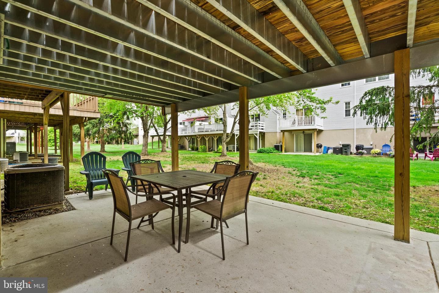 204 Liberty Drive photo 34