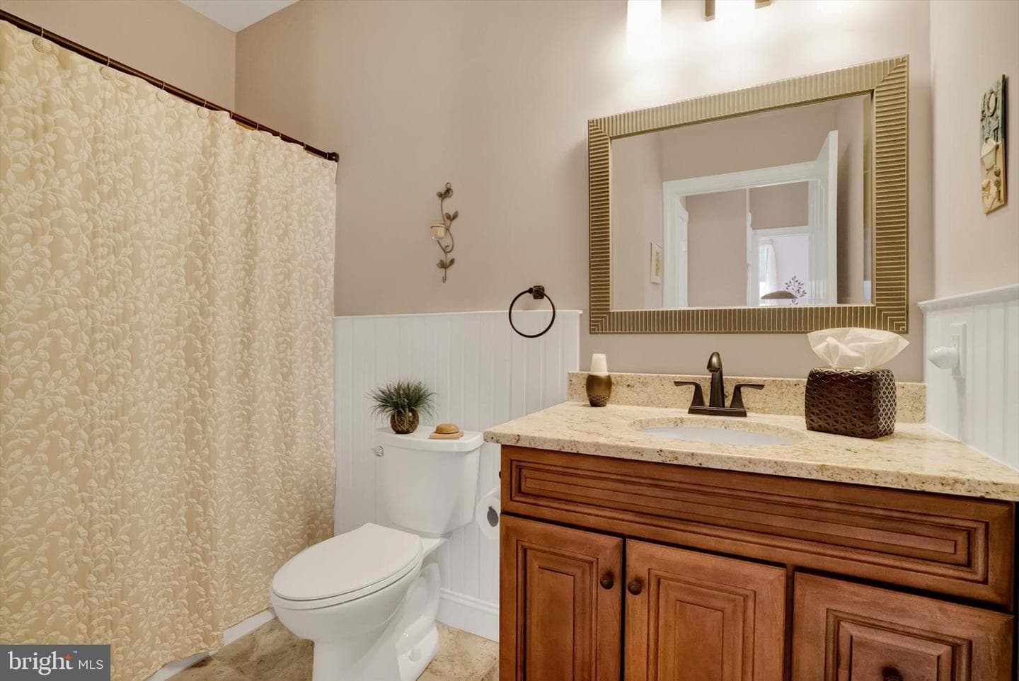 202 Dorchester Drive photo 19