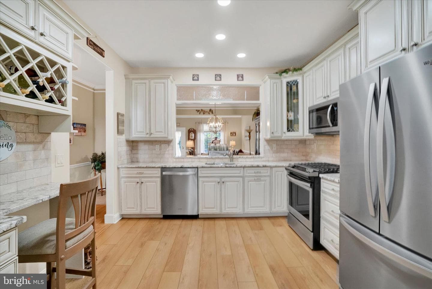 202 Dorchester Drive photo 7
