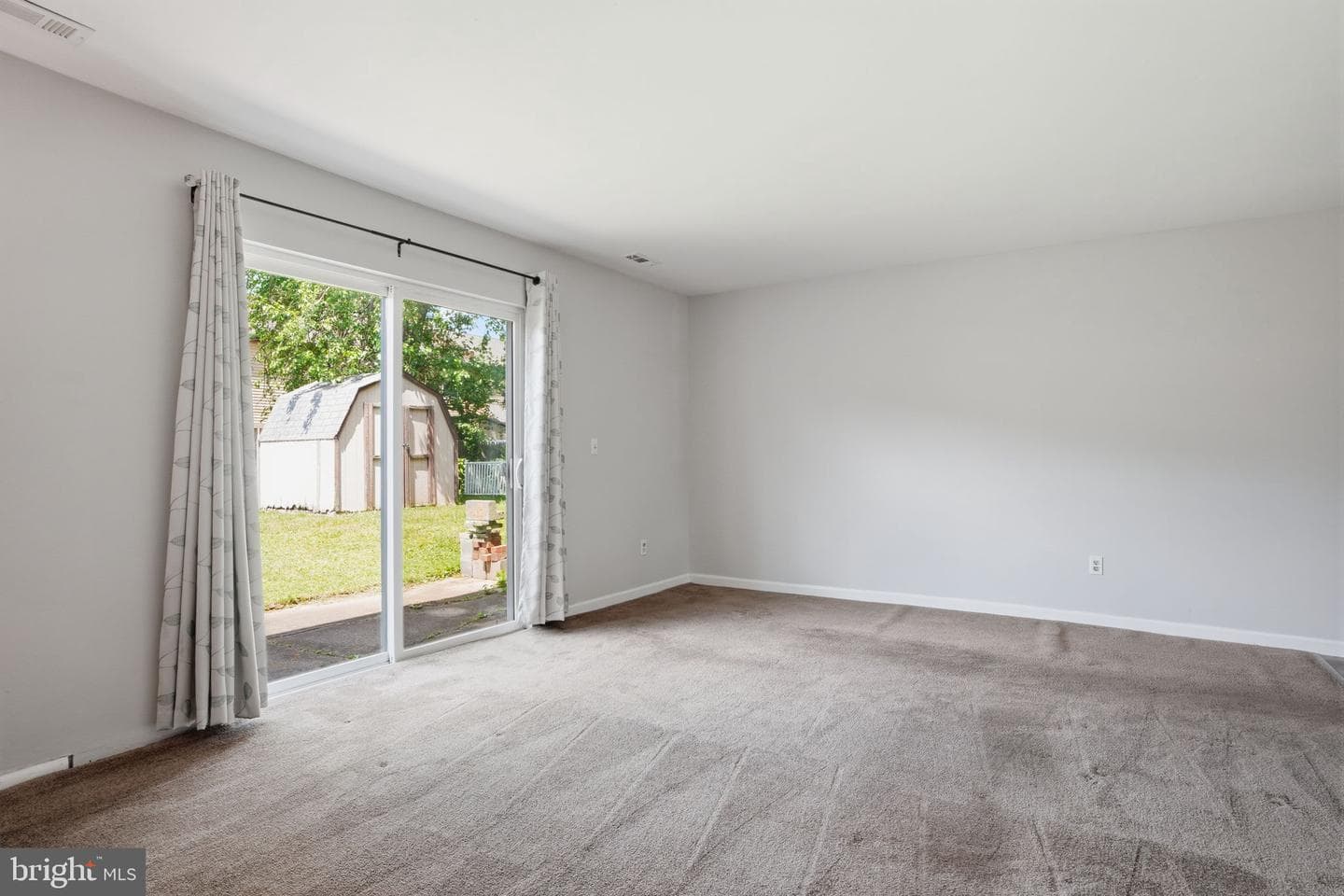 45 Hollybrooke Drive photo 11