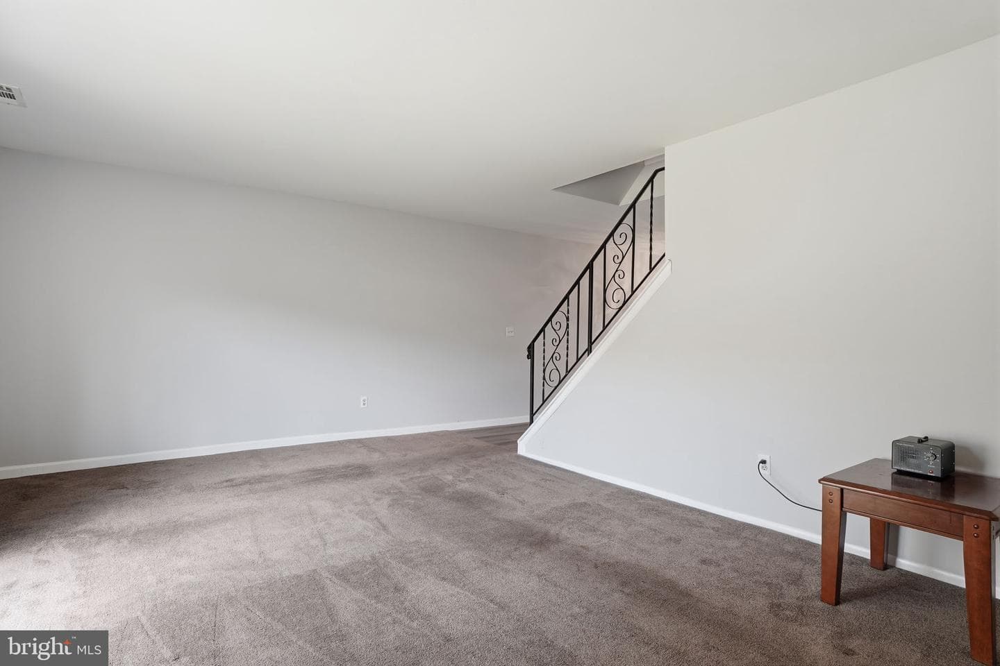 45 Hollybrooke Drive photo 12