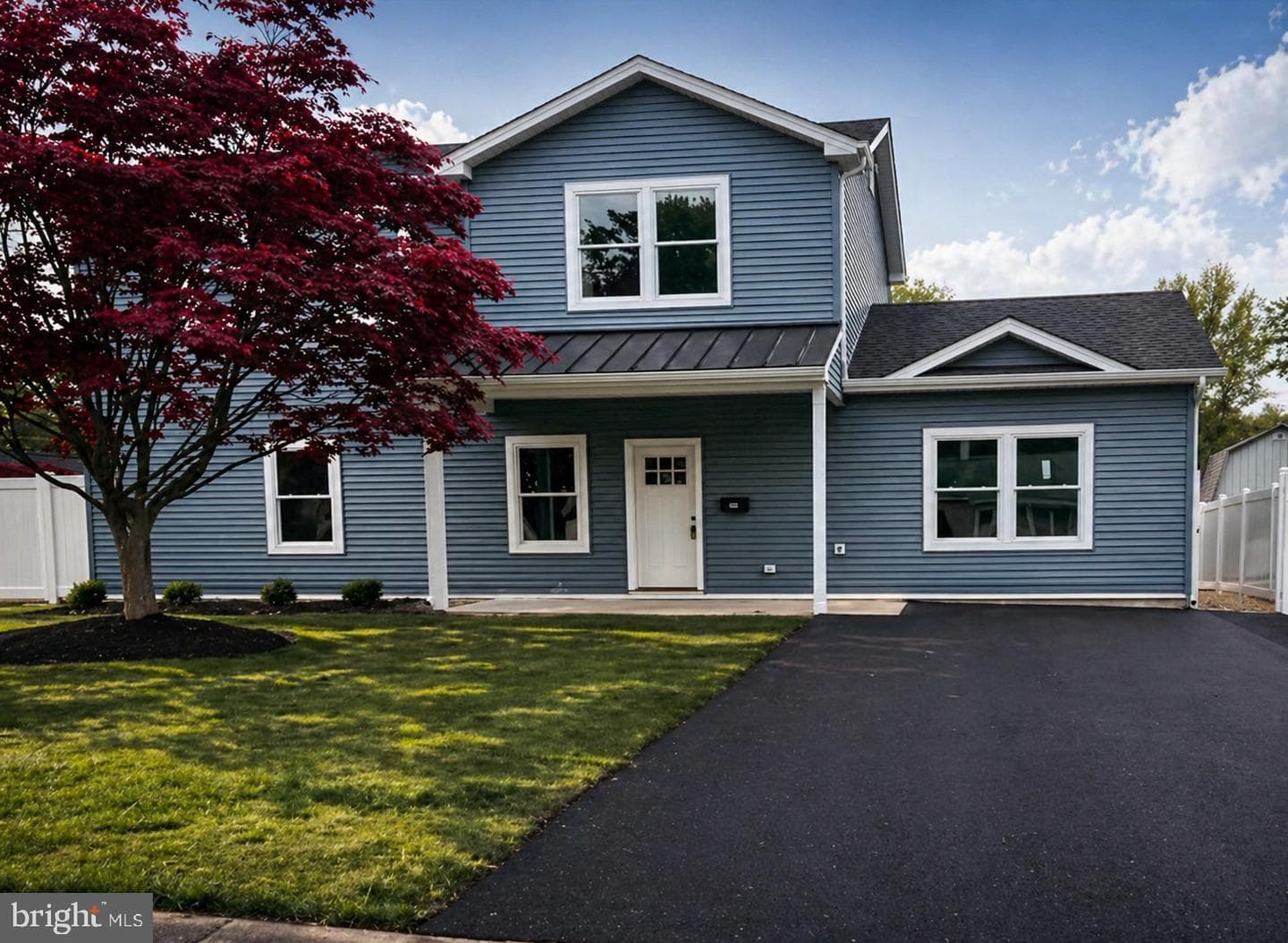 214 Wyandotte Road