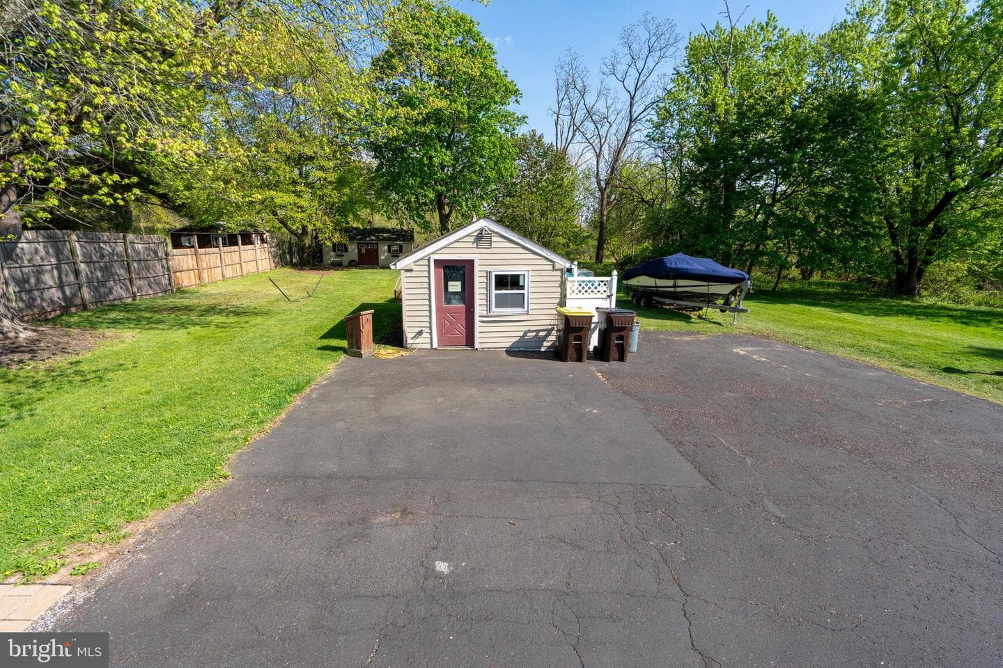 514 Fairhill Road photo 34