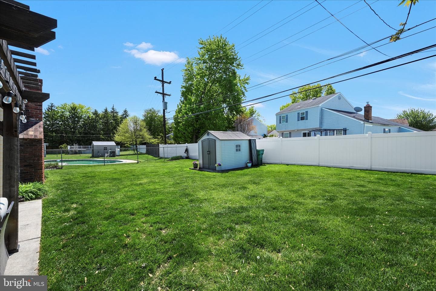 616 S Oxford Valley Road photo 28