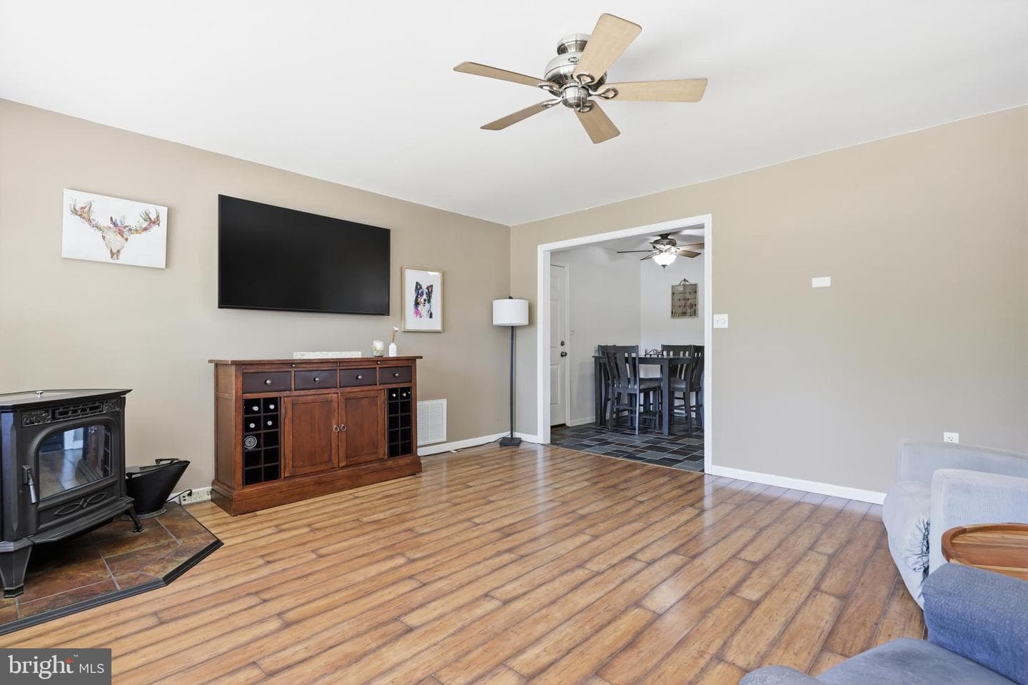 7 New Pond Lane photo 3