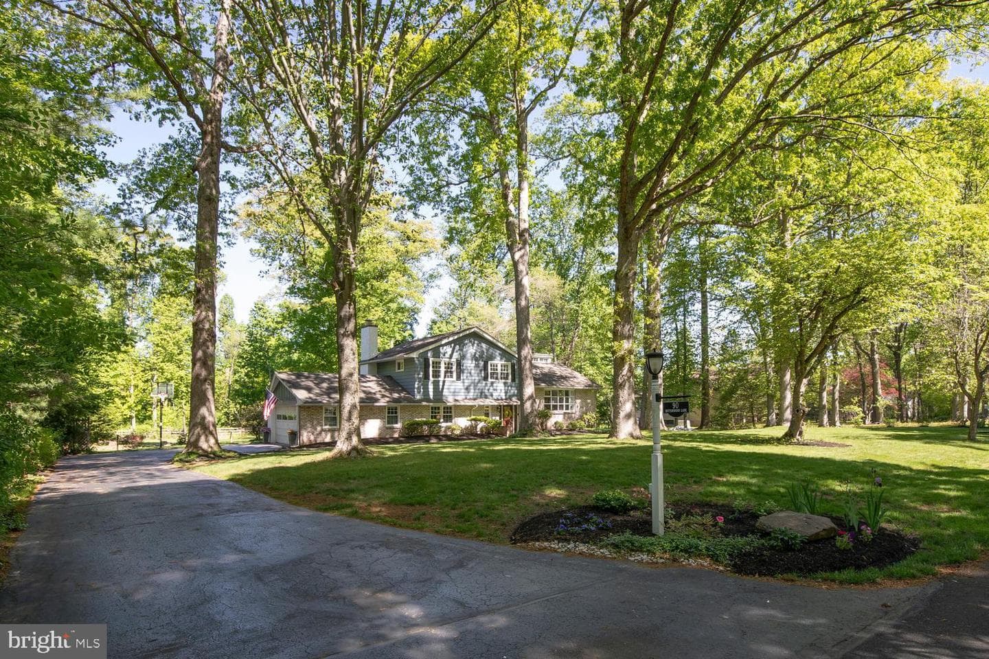 90 Buttonwood Lane photo 3