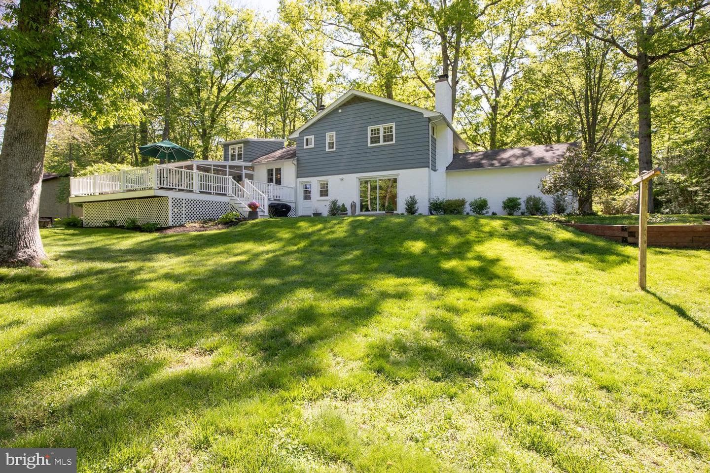 90 Buttonwood Lane photo 54