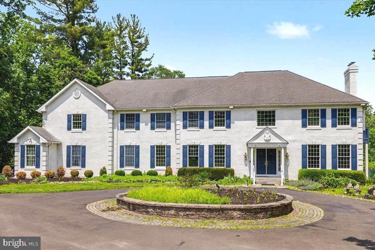1558 River Road, New Hope