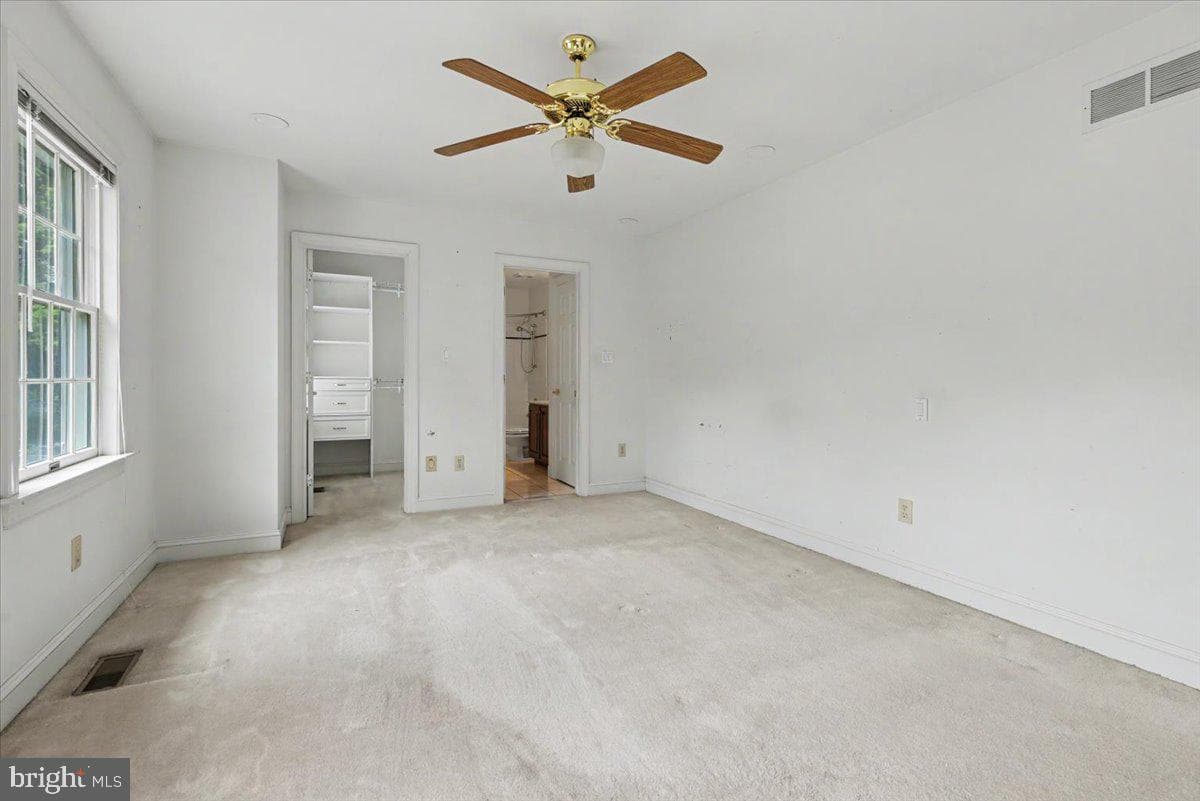 1558 River Road photo 28