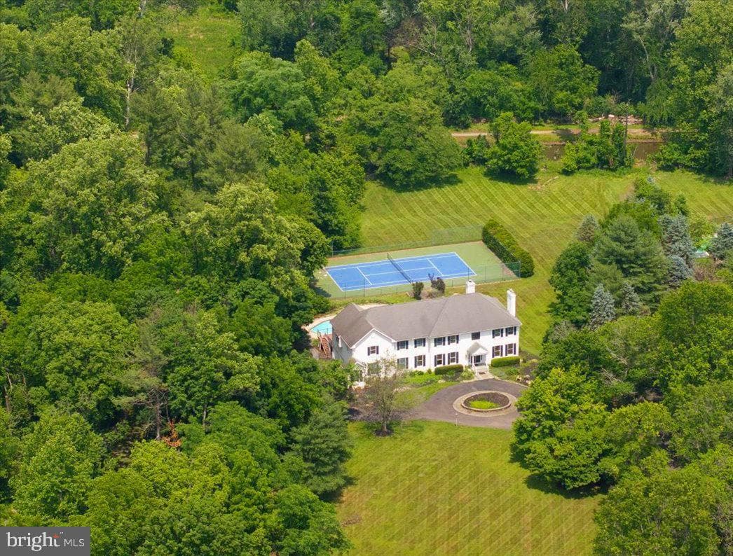 1558 River Road photo 53