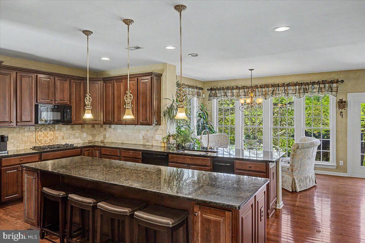 104 Meadowview Drive photo 27