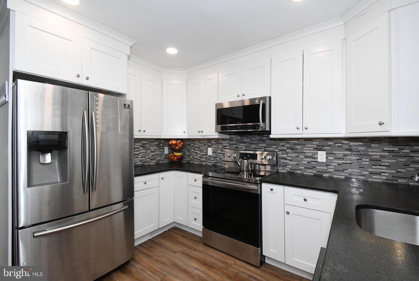 5108 Bay Road photo 19