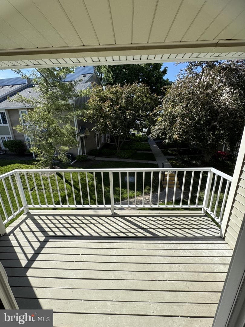 604 W Society Place photo 18