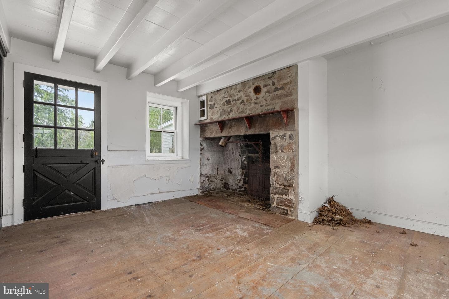 43 Van Sant Road photo 13