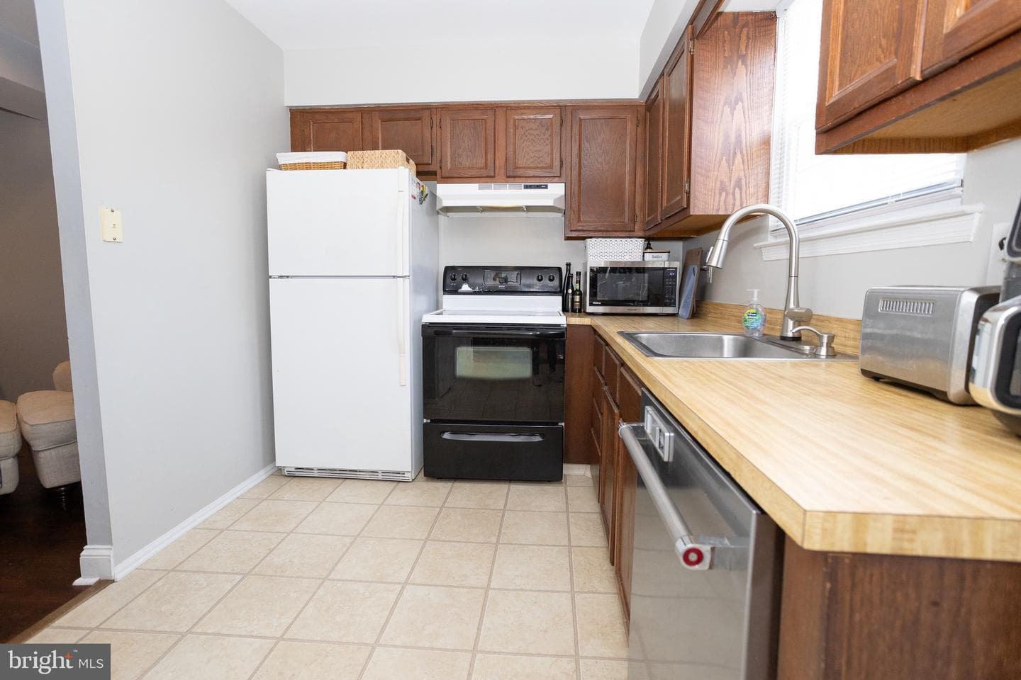 2702 Dudley Court photo 11