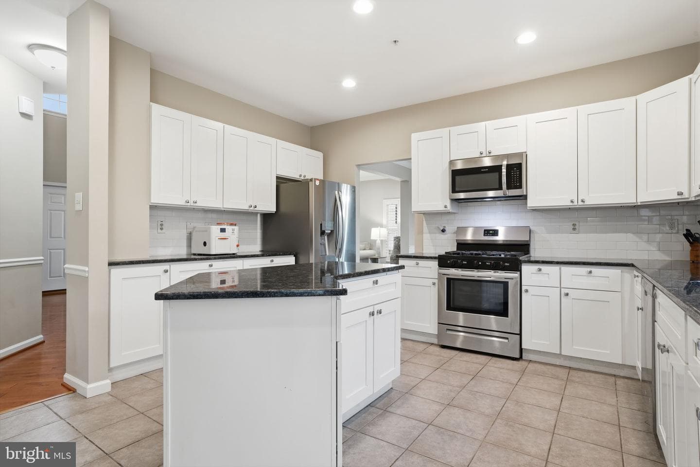 139 Statesman Road photo 10