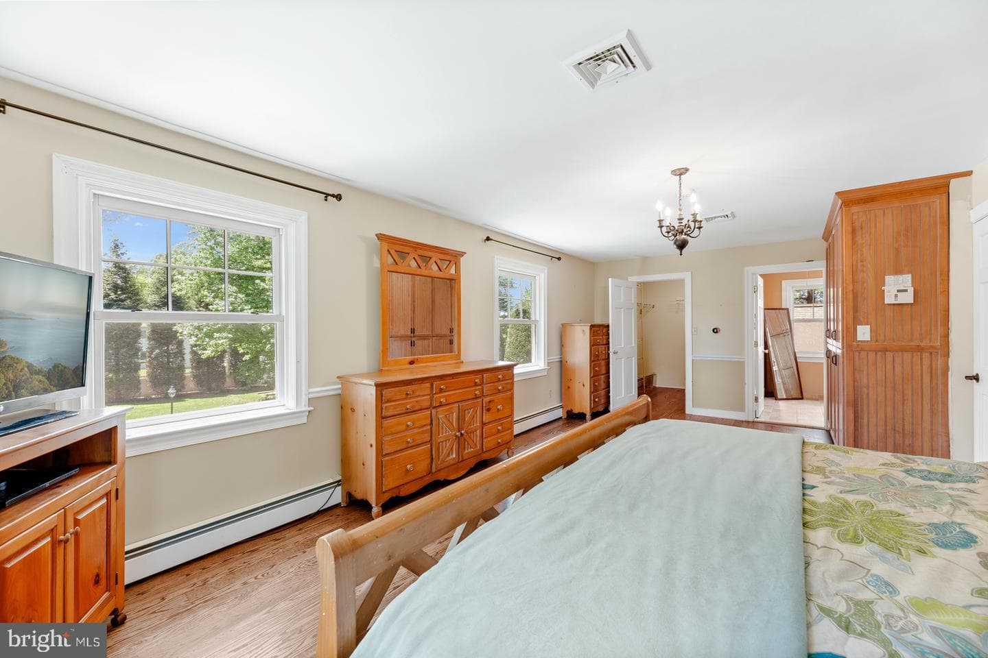 290 Foxcroft Drive photo 41
