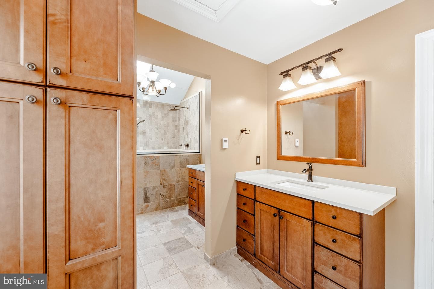 290 Foxcroft Drive photo 44