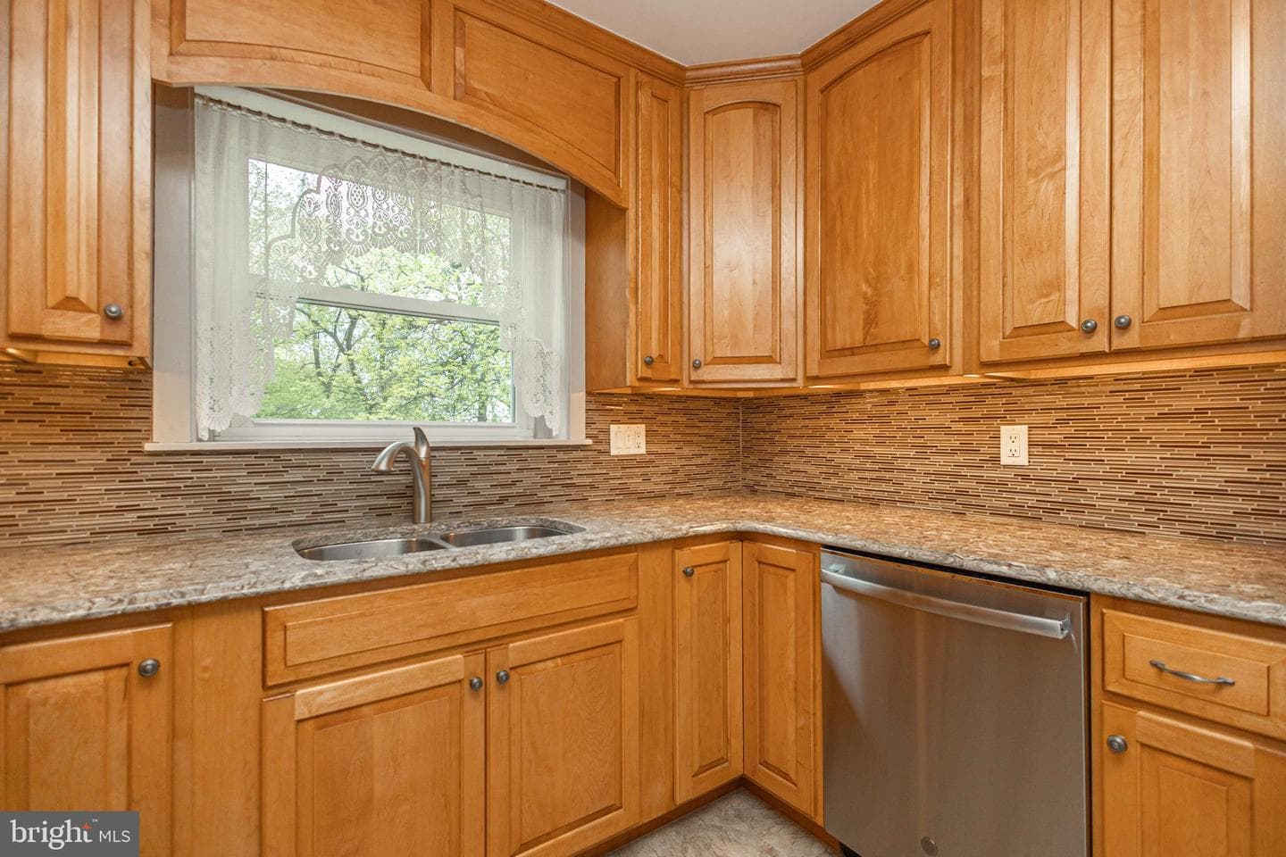 903 N Ridge Road photo 24