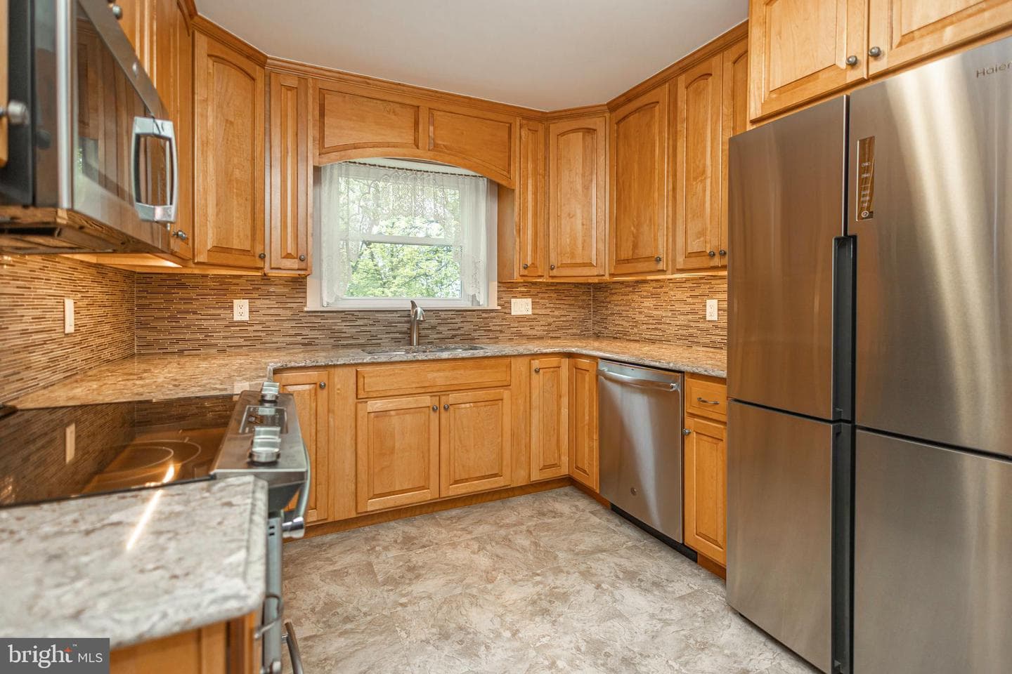 903 N Ridge Road photo 25