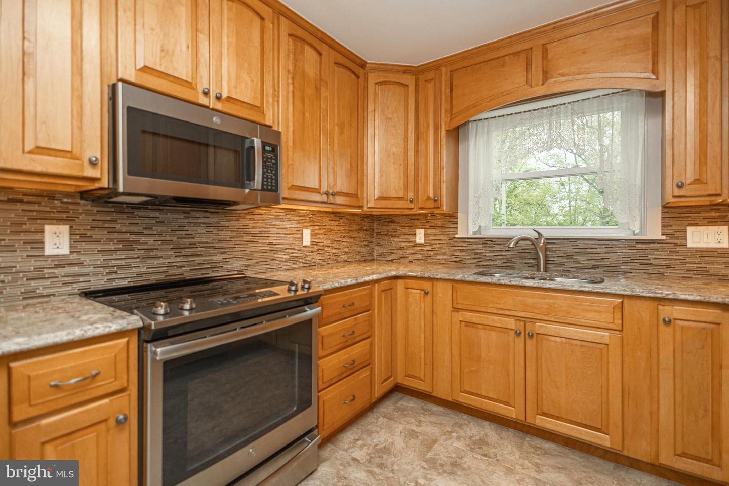 903 N Ridge Road photo 26