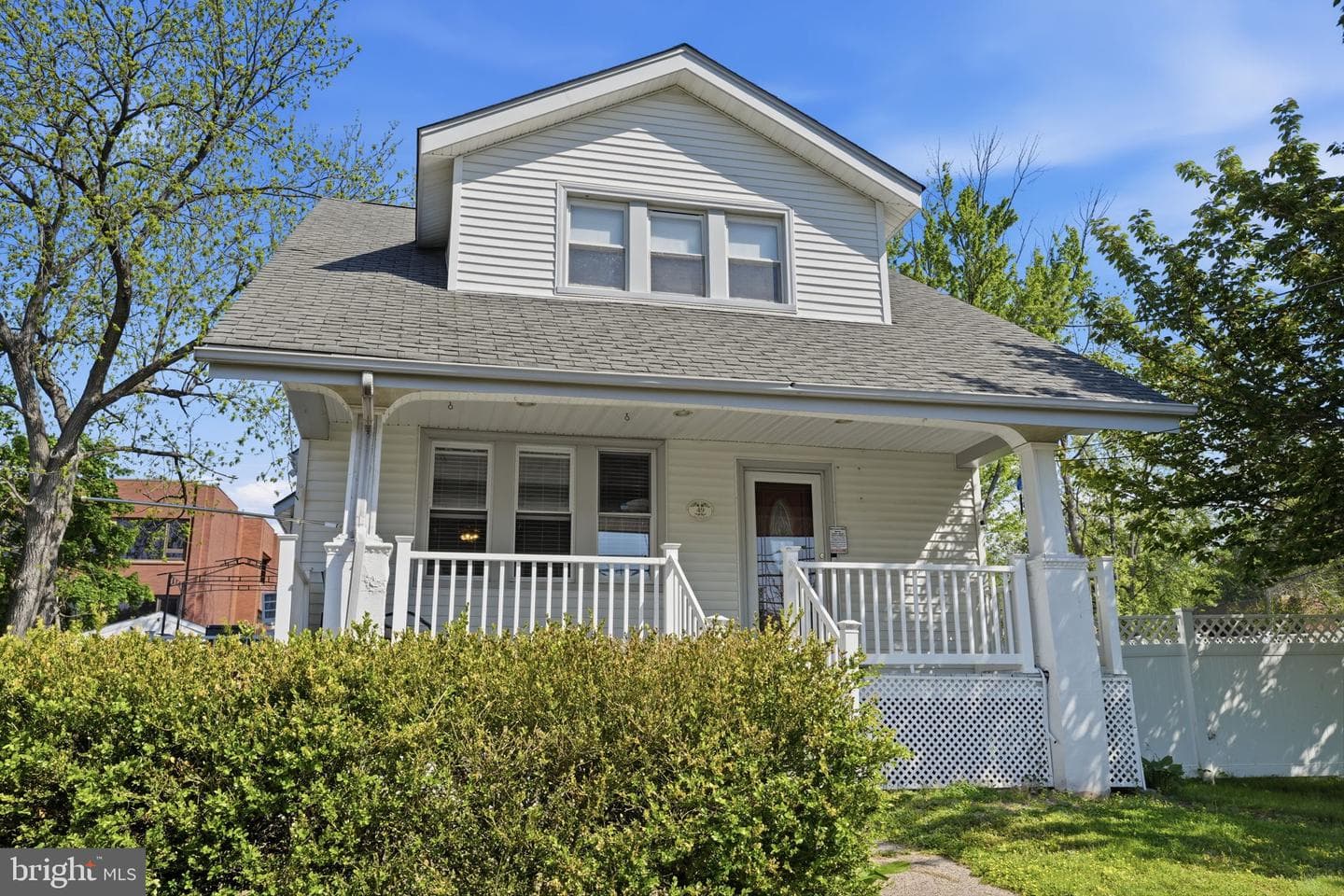 49 Maple Avenue, Southampton